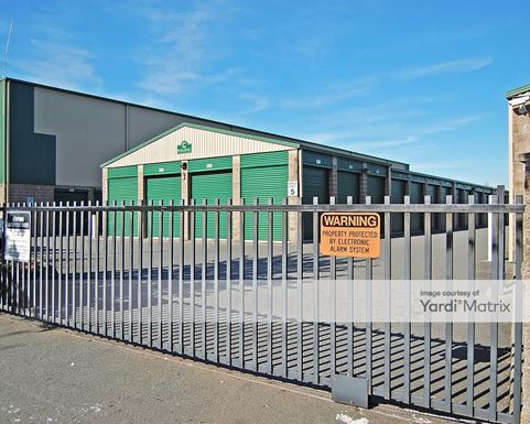 Source URL: https://cdnsc.rentcafe.com/dmslivecafe/3/1063666/1063666-1-3.jpg?width=-1&height=385&quality=80