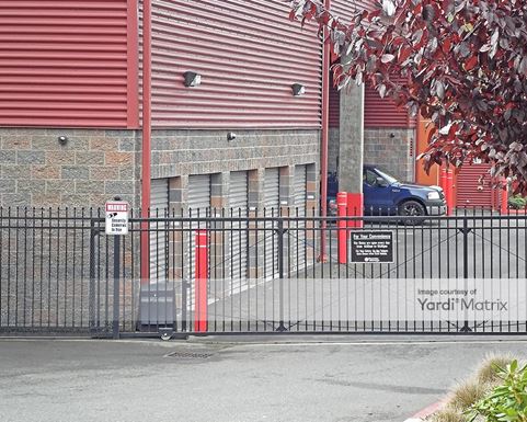 Source URL: https://cdnsc.rentcafe.com/dmslivecafe/3/1063702/1063702-1-4.jpg?width=-1&height=385&quality=80