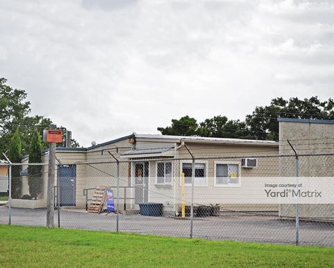 Source URL: https://cdnsc.rentcafe.com/dmslivecafe/3/1063735/1063735-1-1.jpg?width=-1&height=385&quality=80