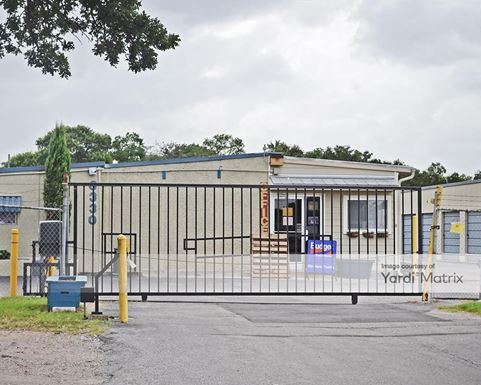 Source URL: https://cdnsc.rentcafe.com/dmslivecafe/3/1063735/1063735-1-2.jpg?width=-1&height=385&quality=80