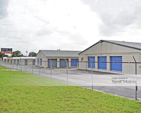 Source URL: https://cdnsc.rentcafe.com/dmslivecafe/3/1063735/1063735-1-4.jpg?width=-1&height=385&quality=80