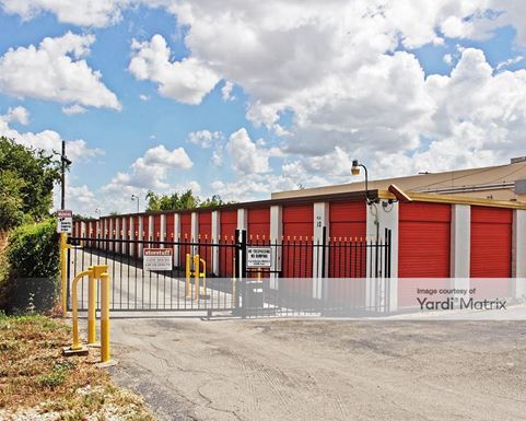 Source URL: https://cdnsc.rentcafe.com/dmslivecafe/3/1063736/1063736-1-3.jpg?width=-1&height=385&quality=80