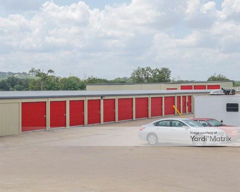 Source URL: https://cdnsc.rentcafe.com/dmslivecafe/3/1063737/1063737-1-2.jpg?width=-1&height=385&quality=80