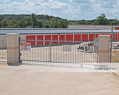 Source URL: https://cdnsc.rentcafe.com/dmslivecafe/3/1063737/1063737-1-6.jpg?width=-1&height=385&quality=80