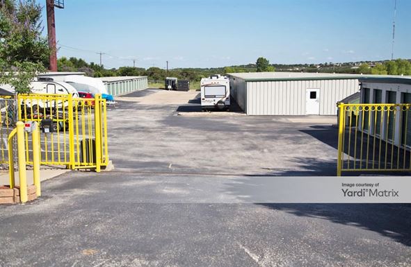 Source URL: https://cdnsc.rentcafe.com/dmslivecafe/3/1063740/1063740-1-2.jpg?width=-1&height=385&quality=80