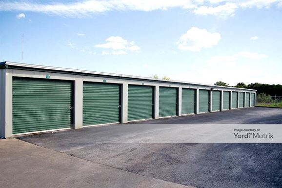 Source URL: https://cdnsc.rentcafe.com/dmslivecafe/3/1063740/1063740-1-3.jpg?width=-1&height=385&quality=80