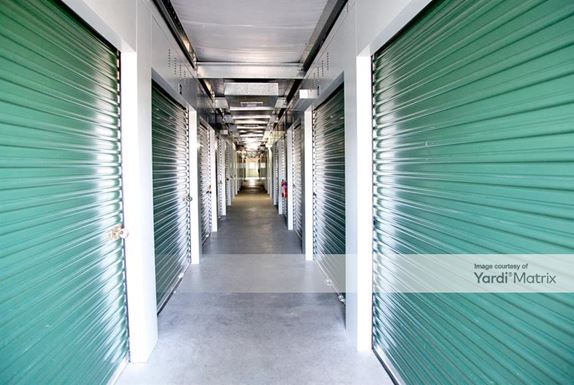 Source URL: https://cdnsc.rentcafe.com/dmslivecafe/3/1063740/1063740-1-4.jpg?width=-1&height=385&quality=80