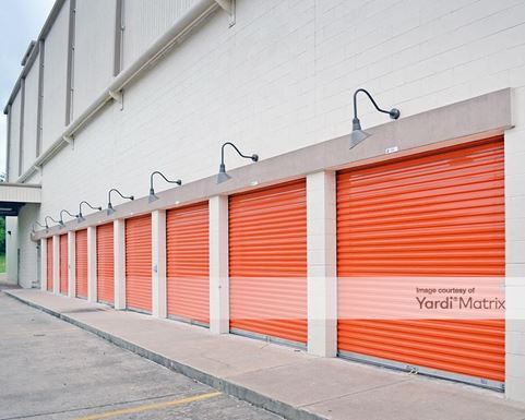 Source URL: https://cdnsc.rentcafe.com/dmslivecafe/3/1063742/1063742-1-2.jpg?width=-1&height=385&quality=80