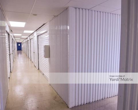 Source URL: https://cdnsc.rentcafe.com/dmslivecafe/3/1063748/1063748-1-4.jpg?width=-1&height=385&quality=80