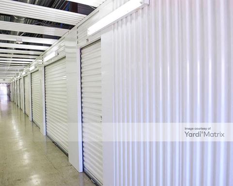 Source URL: https://cdnsc.rentcafe.com/dmslivecafe/3/1063751/1063751-1-4.jpg?width=-1&height=385&quality=80