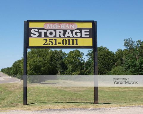 Source URL: https://cdnsc.rentcafe.com/dmslivecafe/3/1063757/1063757-1-2.jpg?width=-1&height=385&quality=80