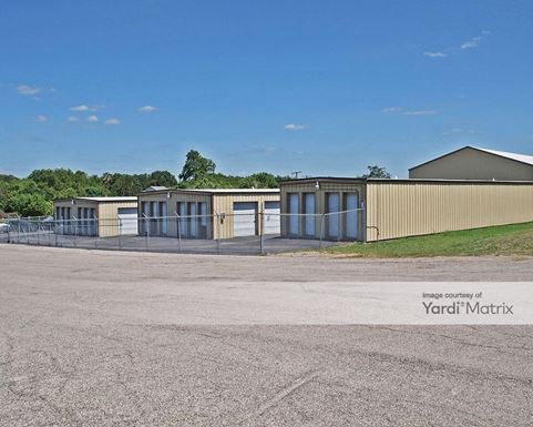 Source URL: https://cdnsc.rentcafe.com/dmslivecafe/3/1063757/1063757-1-3.jpg?width=-1&height=385&quality=80