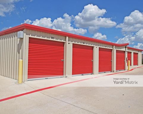 Source URL: https://cdnsc.rentcafe.com/dmslivecafe/3/1063767/1063767-1-5.jpg?width=-1&height=385&quality=80