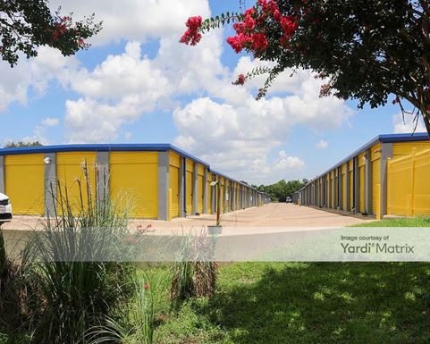 Source URL: https://cdnsc.rentcafe.com/dmslivecafe/3/1063773/1063773-1-3.jpg?width=-1&height=385&quality=80