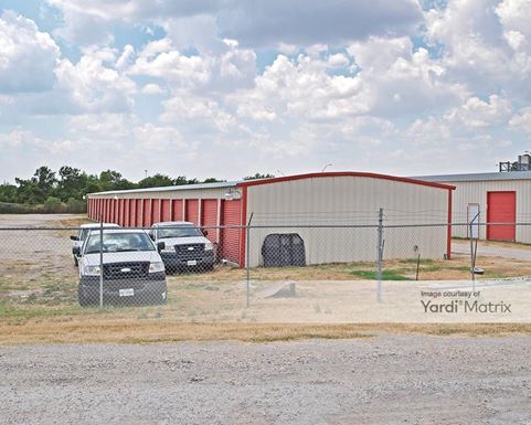 Source URL: https://cdnsc.rentcafe.com/dmslivecafe/3/1063776/1063776-1-3.jpg?width=-1&height=385&quality=80