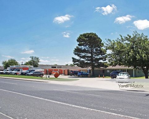 Source URL: https://cdnsc.rentcafe.com/dmslivecafe/3/1063777/1063777-1-1.jpg?width=-1&height=385&quality=80