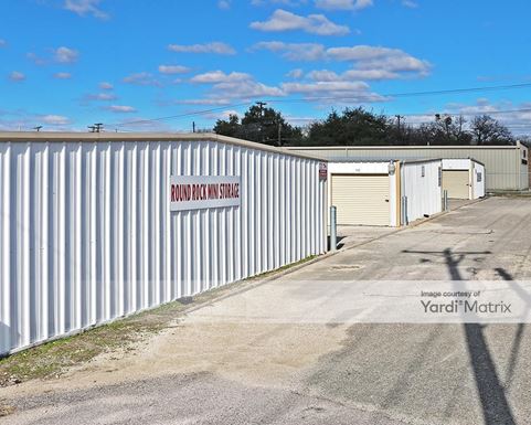 Source URL: https://cdnsc.rentcafe.com/dmslivecafe/3/1063785/1063785-1-2.jpg?width=-1&height=385&quality=80