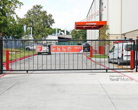 Source URL: https://cdnsc.rentcafe.com/dmslivecafe/3/1063799/1063799-1-2.jpg?width=-1&height=385&quality=80