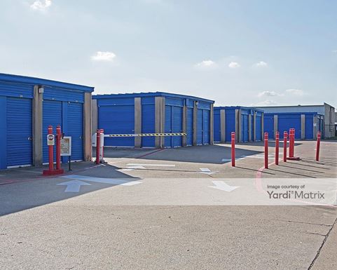 Source URL: https://cdnsc.rentcafe.com/dmslivecafe/3/1063803/1063803-1-5.jpg?width=-1&height=385&quality=80