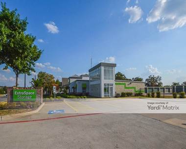 Storage Units for Rent available at 1928 Brumlow Avenue, Southlake, TX 76092