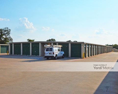 Source URL: https://cdnsc.rentcafe.com/dmslivecafe/3/1063804/1063804-1-3.jpg?width=-1&height=385&quality=80