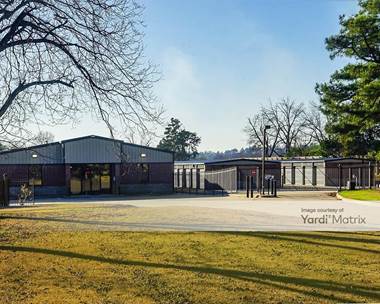 Storage Units for Rent available at 1709 Donaghey Avenue, Conway, AR 72032