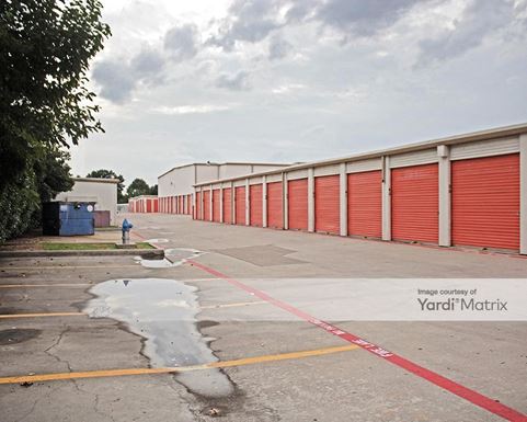 Source URL: https://cdnsc.rentcafe.com/dmslivecafe/3/1063823/1063823-1-3.jpg?width=-1&height=385&quality=80