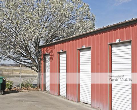 Source URL: https://cdnsc.rentcafe.com/dmslivecafe/3/1063826/1063826-1-4.jpg?width=-1&height=385&quality=80