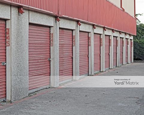 Source URL: https://cdnsc.rentcafe.com/dmslivecafe/3/1063829/1063829-1-4.jpg?width=-1&height=385&quality=80