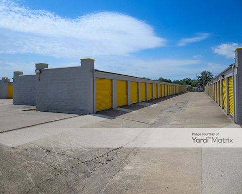 Source URL: https://cdnsc.rentcafe.com/dmslivecafe/3/1063834/1063834-1-2.jpg?width=-1&height=385&quality=80