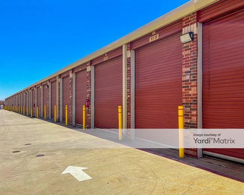 Source URL: https://cdnsc.rentcafe.com/dmslivecafe/3/1063836/1063836-1-2.jpg?width=-1&height=385&quality=80