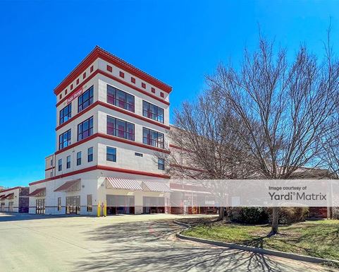 Source URL: https://cdnsc.rentcafe.com/dmslivecafe/3/1063836/1063836-1-4.jpg?width=-1&height=385&quality=80