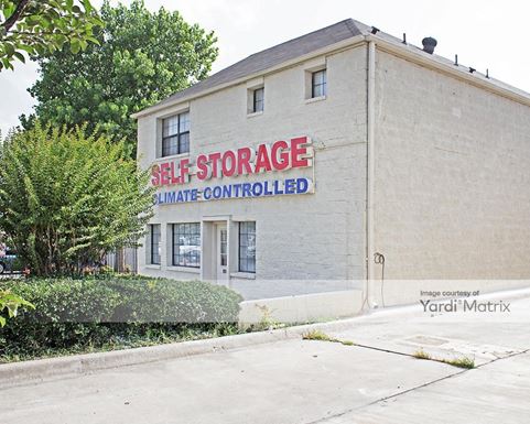 Source URL: https://cdnsc.rentcafe.com/dmslivecafe/3/1063843/1063843-1-2.jpg?width=-1&height=385&quality=80