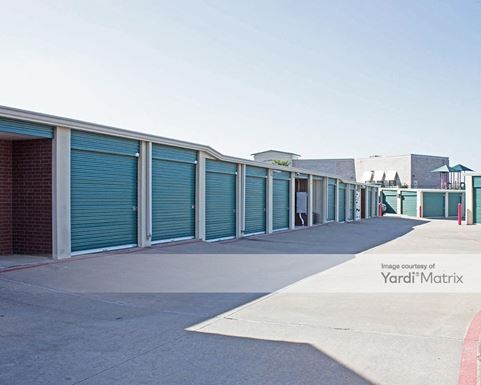 Source URL: https://cdnsc.rentcafe.com/dmslivecafe/3/1063847/1063847-1-4.jpg?width=-1&height=385&quality=80