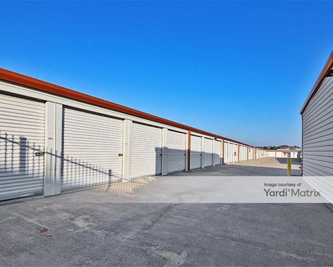 Source URL: https://cdnsc.rentcafe.com/dmslivecafe/3/1063851/1063851-1-2.jpg?width=-1&height=385&quality=80