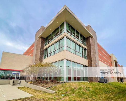 Source URL: https://cdnsc.rentcafe.com/dmslivecafe/3/1063859/1063859-1-3.jpg?width=-1&height=385&quality=80