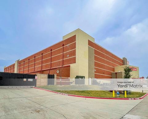 Source URL: https://cdnsc.rentcafe.com/dmslivecafe/3/1063859/1063859-1-4.jpg?width=-1&height=385&quality=80