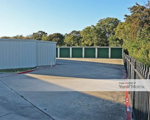 Source URL: https://cdnsc.rentcafe.com/dmslivecafe/3/1063861/1063861-1-5.jpg?width=-1&height=385&quality=80