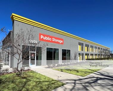 Storage Units for Rent available at 5959 Alpha Road, Dallas, TX 75240