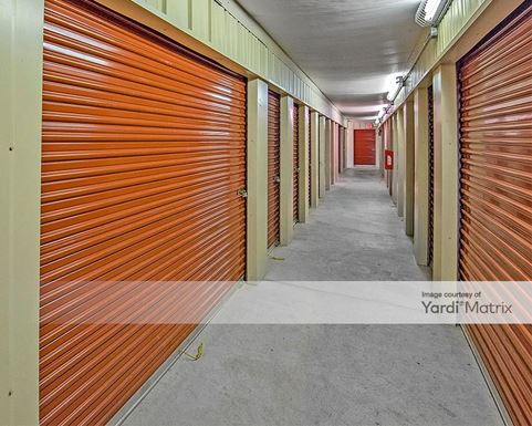 Source URL: https://cdnsc.rentcafe.com/dmslivecafe/3/1063884/1063884-1-4.jpg?width=-1&height=385&quality=80