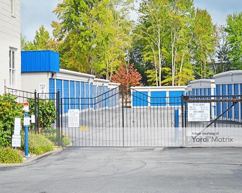 Source URL: https://cdnsc.rentcafe.com/dmslivecafe/3/1063887/1063887-1-3.jpg?width=-1&height=385&quality=80