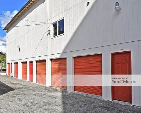 Source URL: https://cdnsc.rentcafe.com/dmslivecafe/3/1063893/1063893-1-4.jpg?width=-1&height=385&quality=80