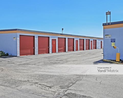 Source URL: https://cdnsc.rentcafe.com/dmslivecafe/3/1063915/1063915-1-4.jpg?width=-1&height=385&quality=80