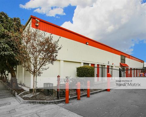 Source URL: https://cdnsc.rentcafe.com/dmslivecafe/3/1063936/1063936-1-2.jpg?width=-1&height=385&quality=80