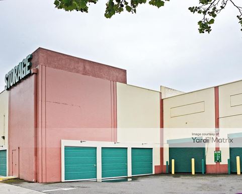 Source URL: https://cdnsc.rentcafe.com/dmslivecafe/3/1063950/1063950-1-4.jpg?width=-1&height=385&quality=80