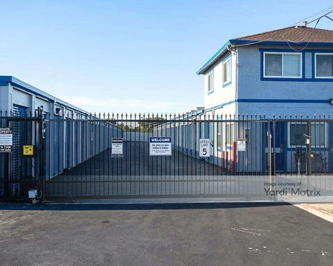 Source URL: https://cdnsc.rentcafe.com/dmslivecafe/3/1063959/1063959-1-3.jpg?width=-1&height=385&quality=80