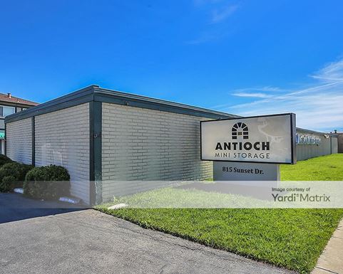 Source URL: https://cdnsc.rentcafe.com/dmslivecafe/3/1063959/1063959-1-4.jpg?width=-1&height=385&quality=80