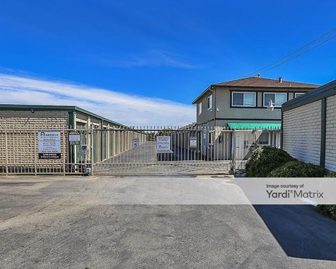 Source URL: https://cdnsc.rentcafe.com/dmslivecafe/3/1063959/1063959-1-5.jpg?width=-1&height=385&quality=80