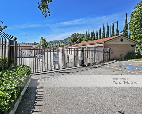 Source URL: https://cdnsc.rentcafe.com/dmslivecafe/3/1063960/1063960-1-3.jpg?width=-1&height=385&quality=80