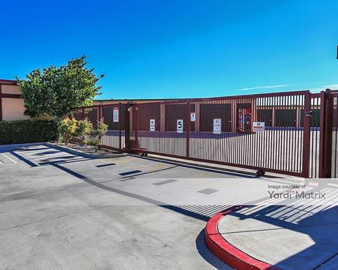 Source URL: https://cdnsc.rentcafe.com/dmslivecafe/3/1063962/1063962-1-3.jpg?width=-1&height=385&quality=80